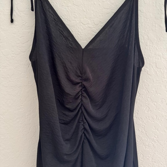 Black dress - Picture 4 of 6